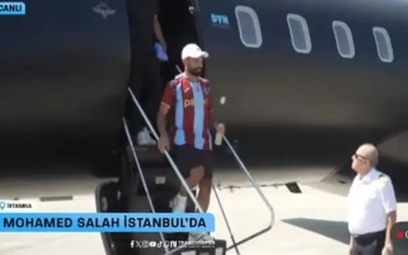 محمد صلاح يثير الجدل بظهوره المفاجئ في تركيا تمهيداً لانتقاله لطرابزون سبور